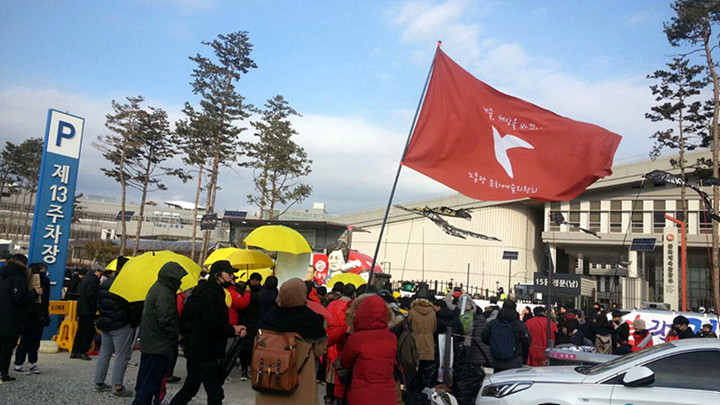 0111 블랙리스트 버스 02.jpg